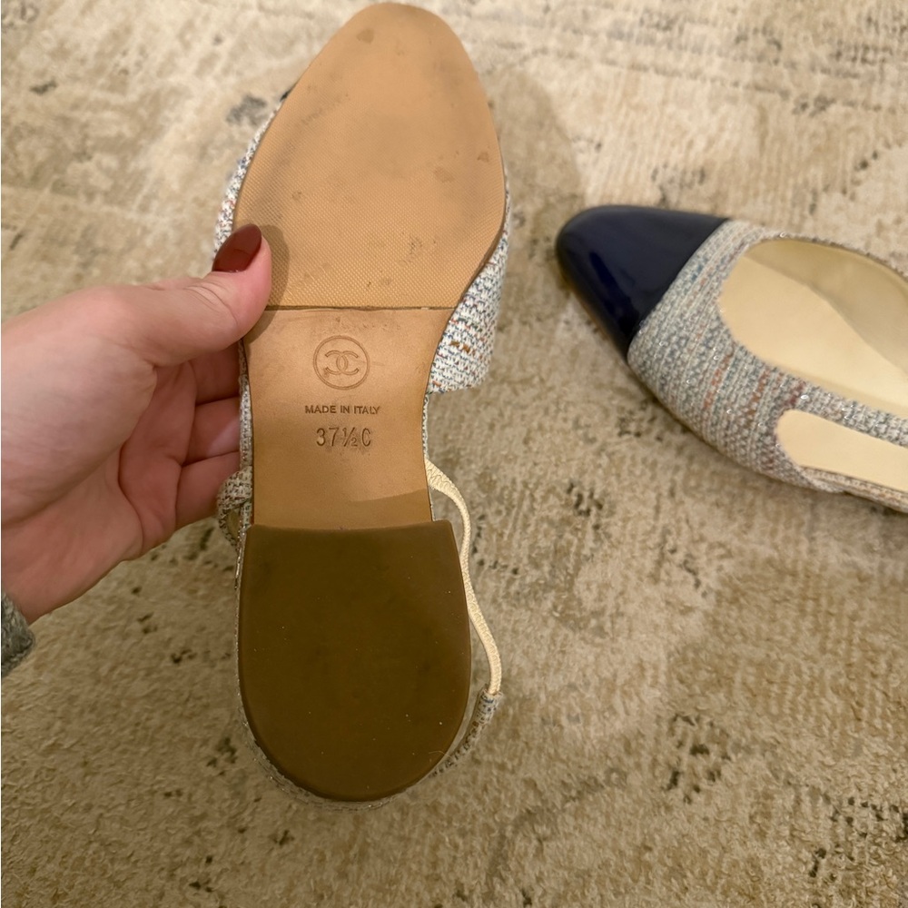 Chanel navy and tweed slingbacks - Picture 6 of 7